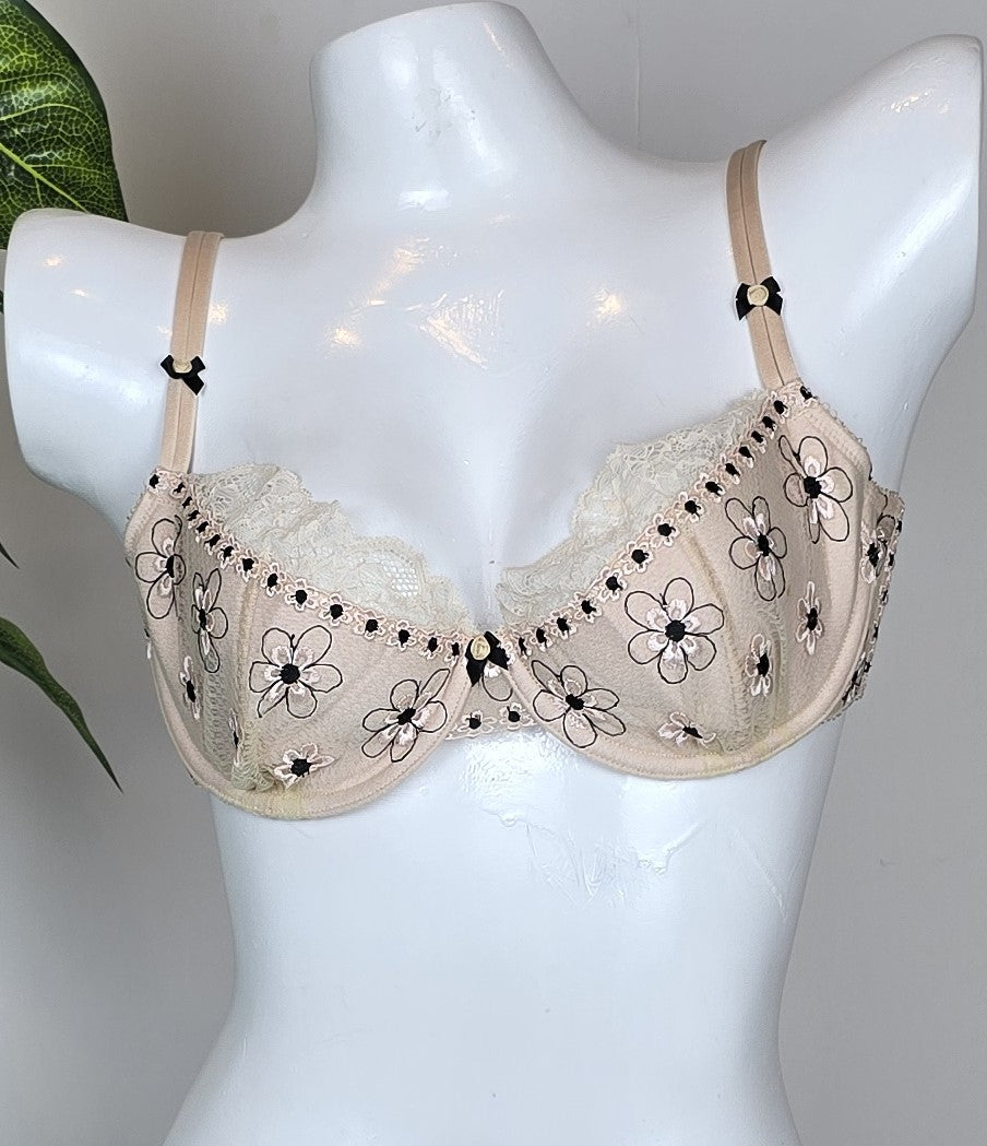 M&S Collette by Collette Dinnigan Daisy Embroidered Padded Bra