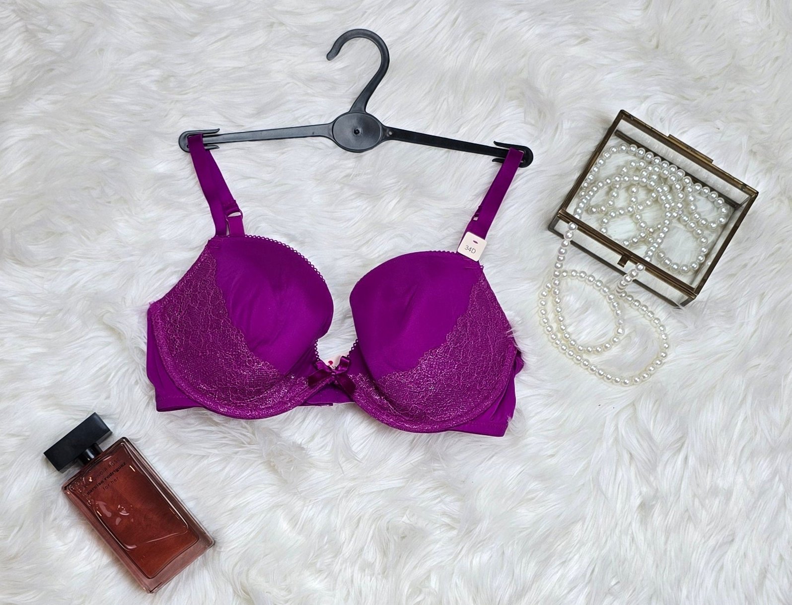 La Senza Beyond Cleavage Push-Up Bra with Lace Placement