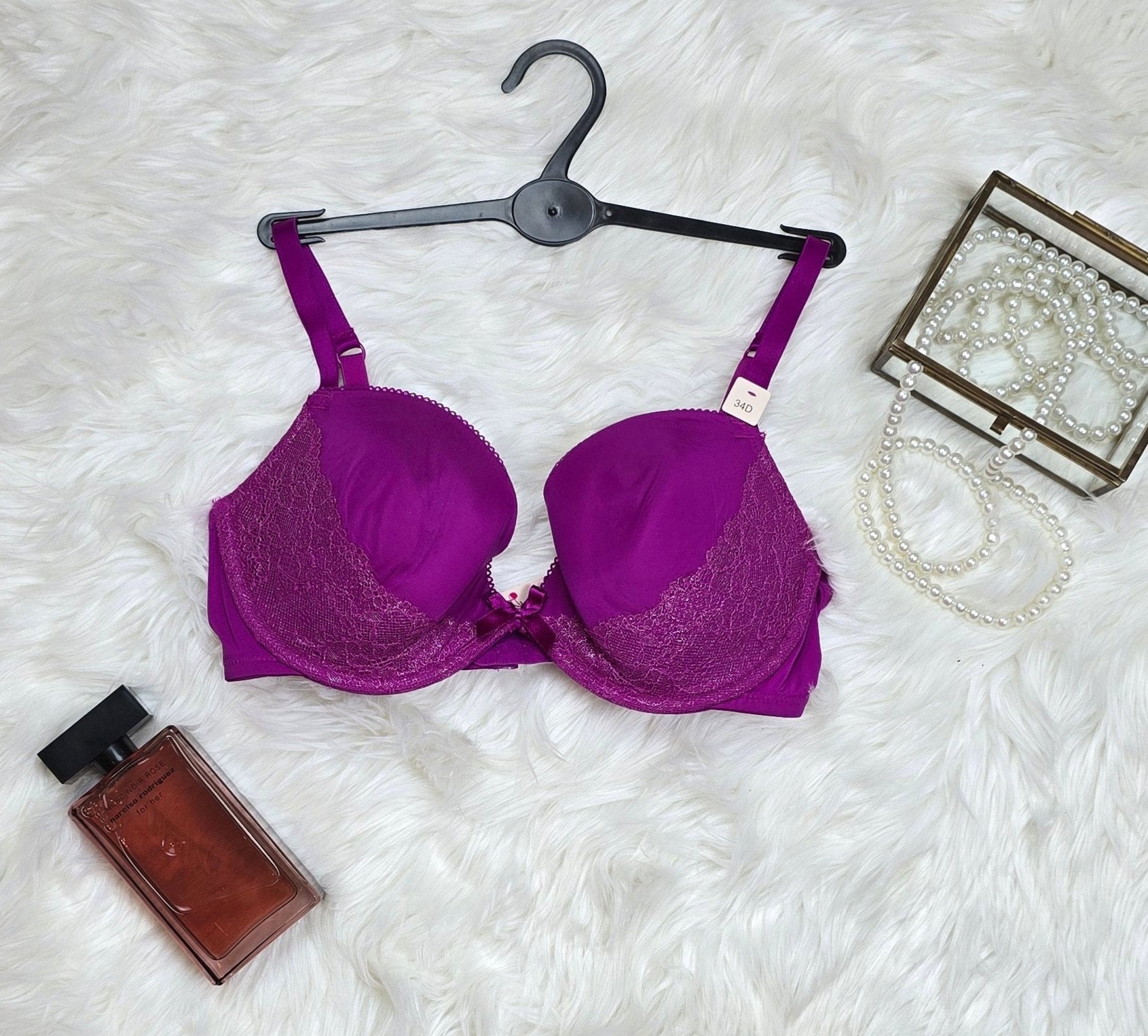 La Senza Beyond Cleavage Push-Up Bra with Lace Placement