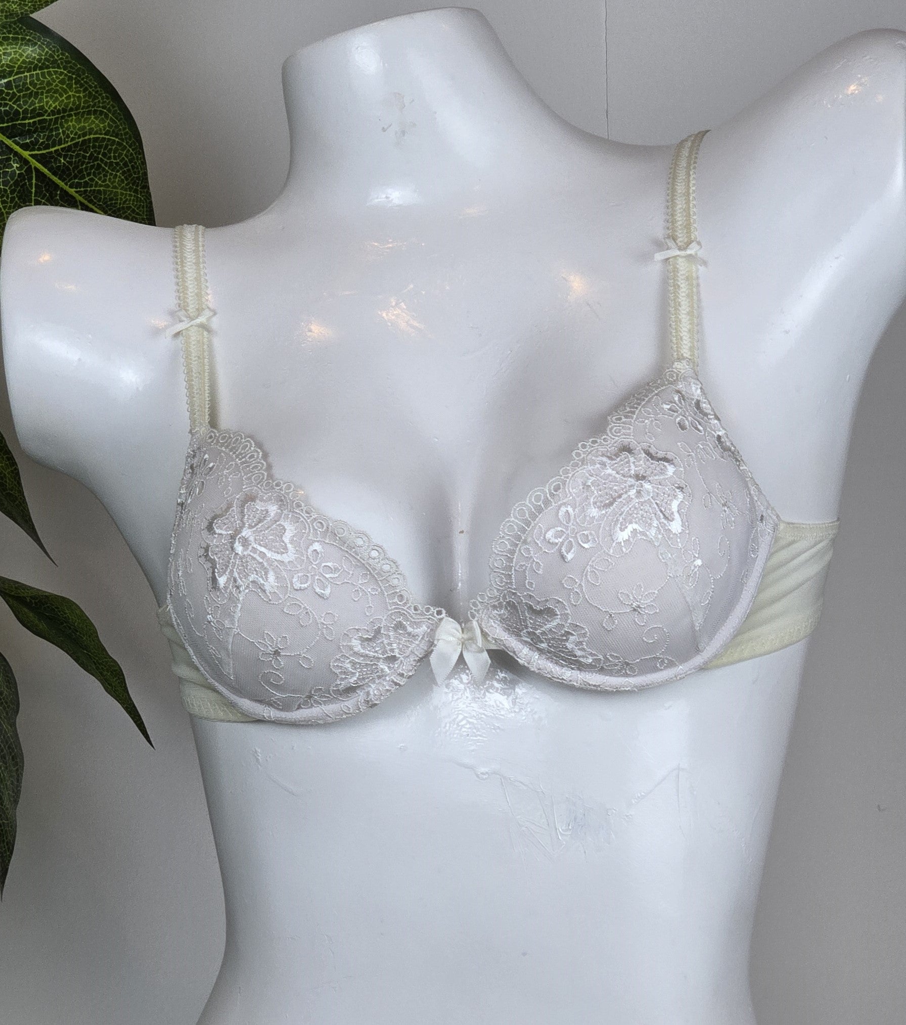 M&S 2 Pack - Limited Collection Floral Embroidered Plunge Bras