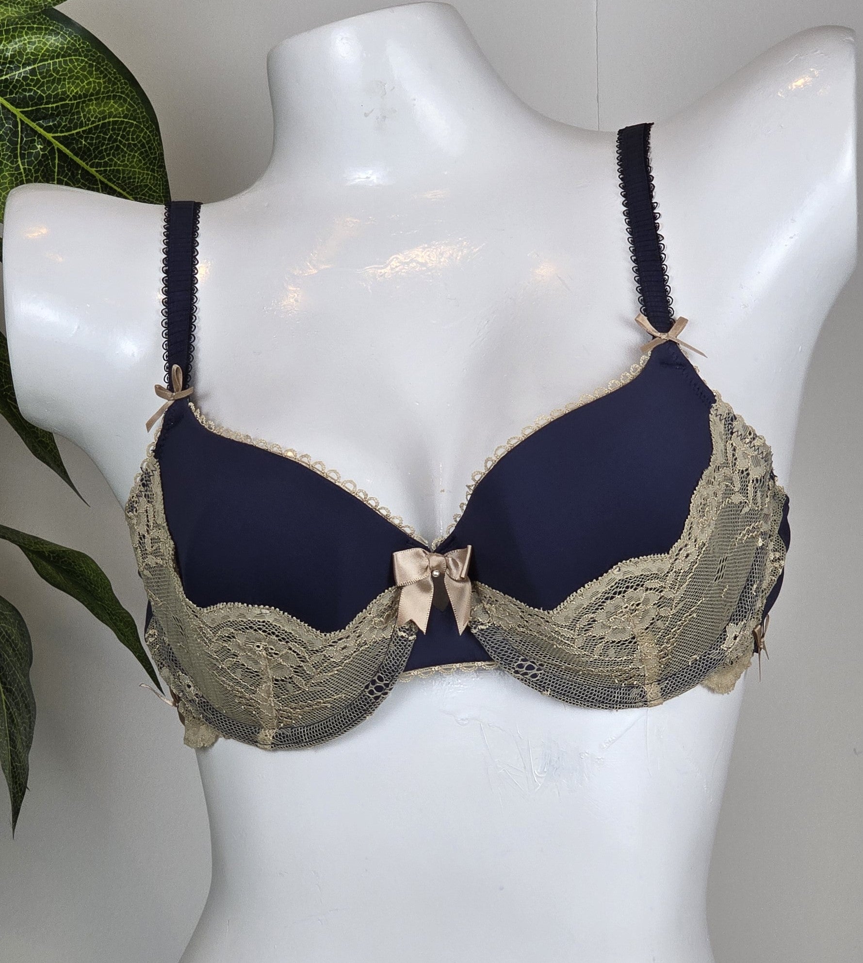 M&S Limited Collection Floral Lace Padded A-DD Bra with Silk