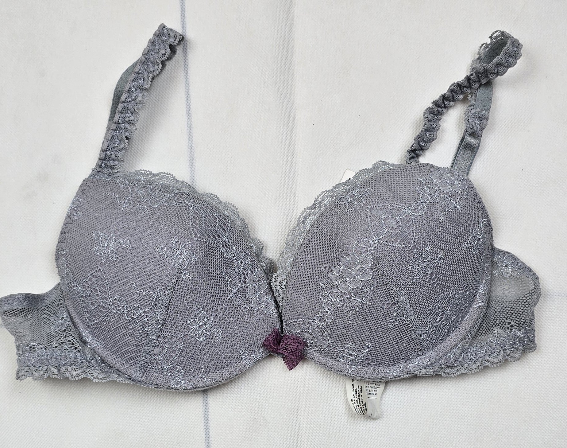 Intimissimi All-Over Laced Padded Bra