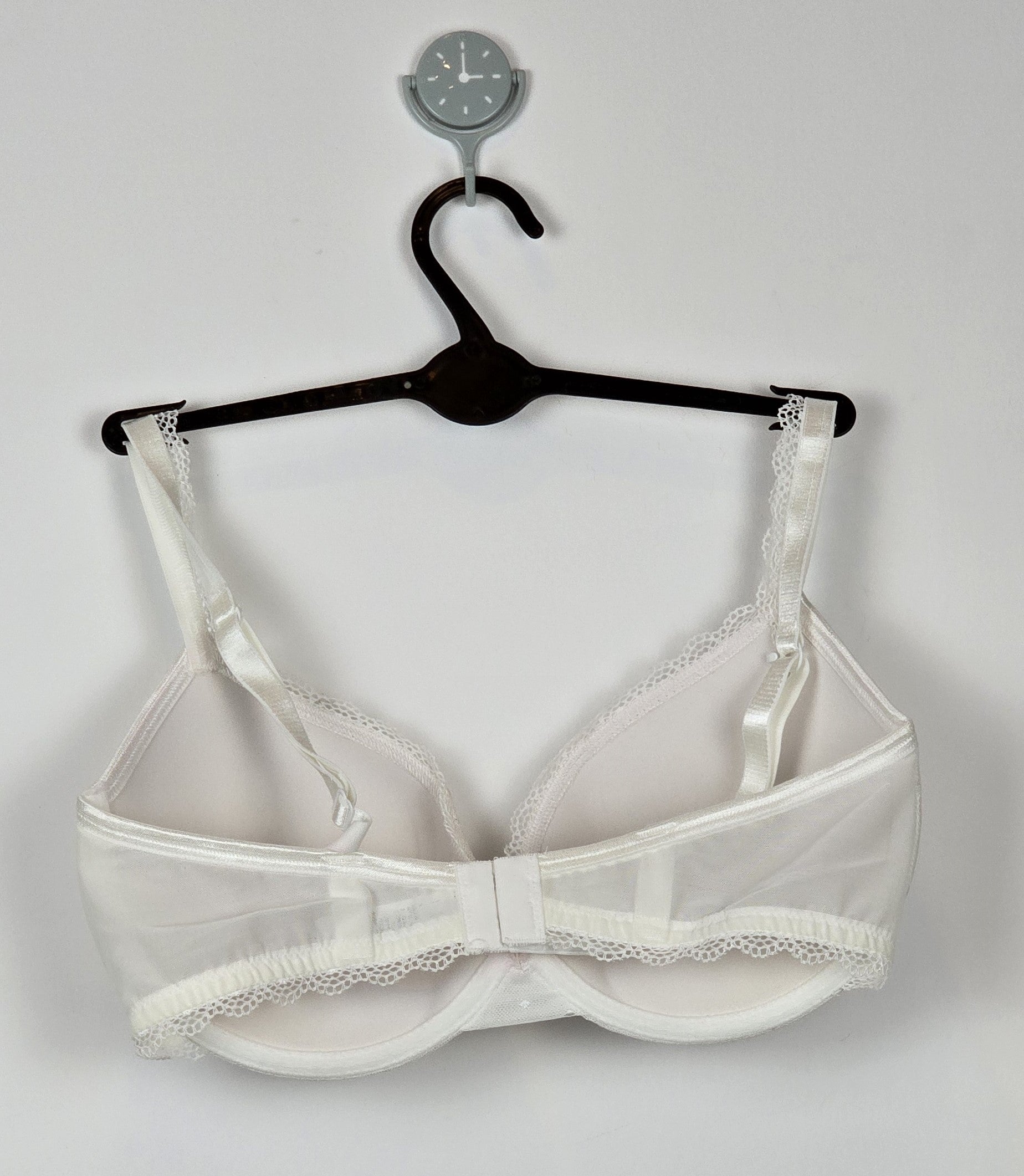 2 Pack M&S Push-Up Textured Plunge Bras