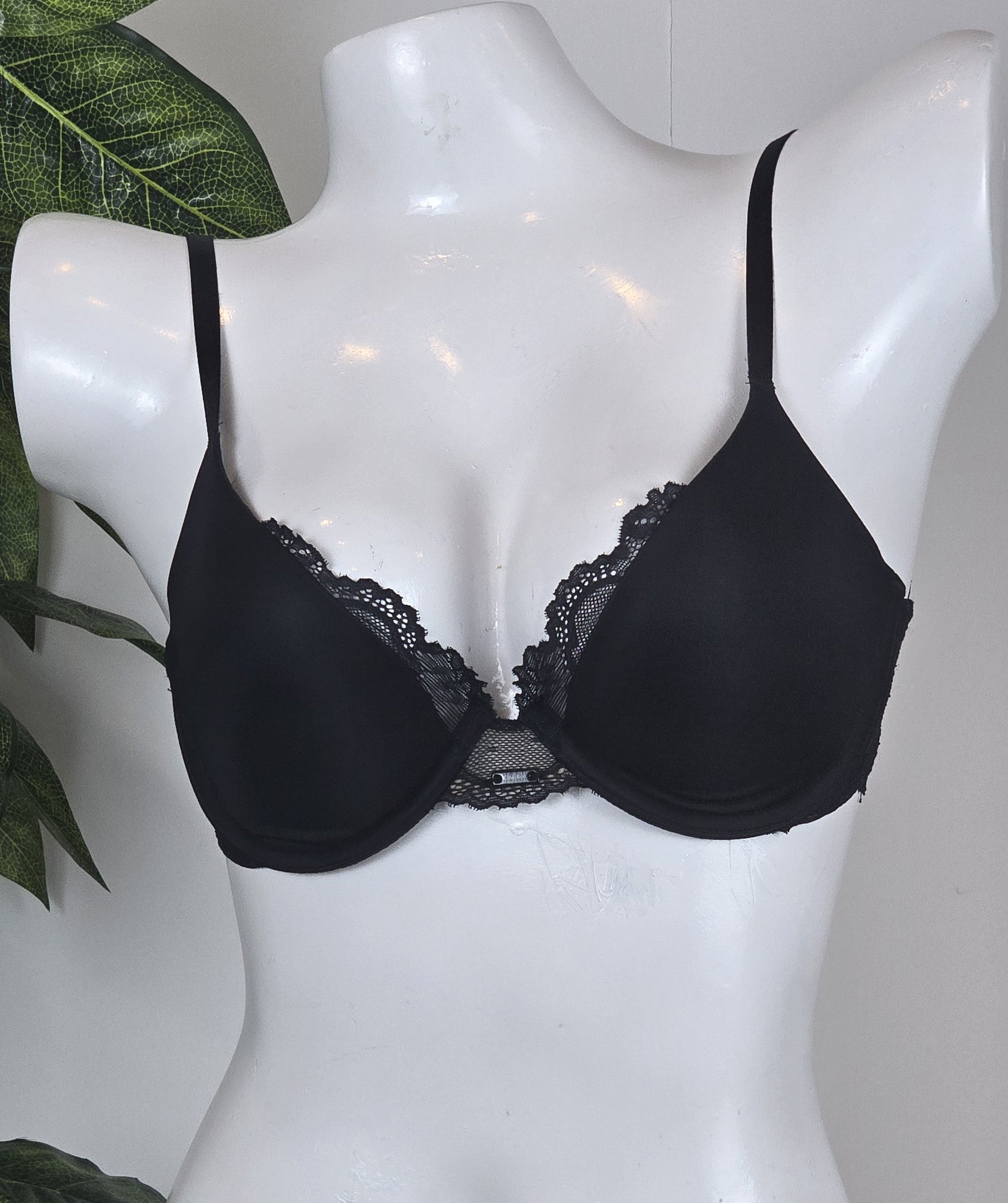 Calvin Klein Push Up Plunge Bra