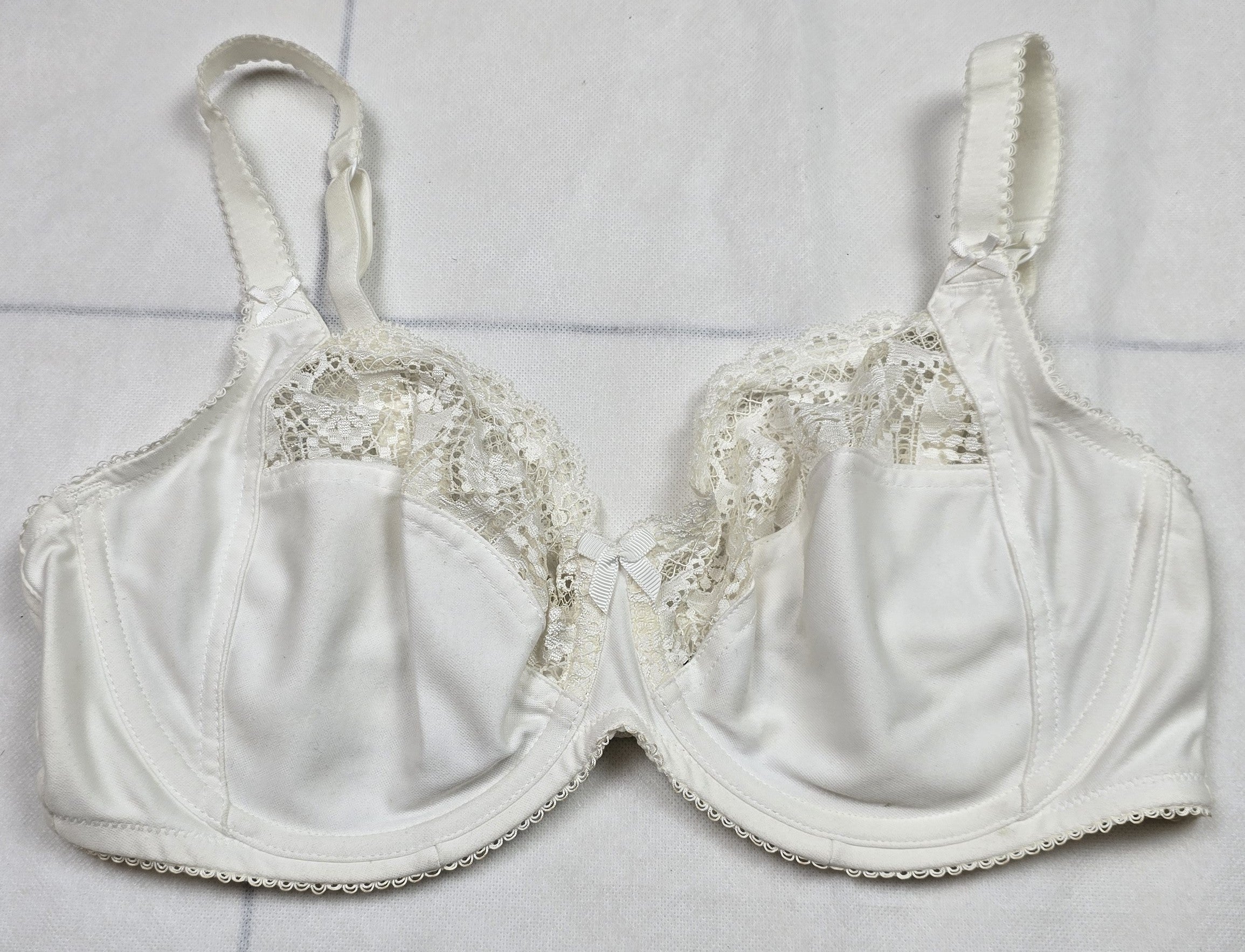 M&S Underwired Full Cup Non-Padded with Side Support Bra