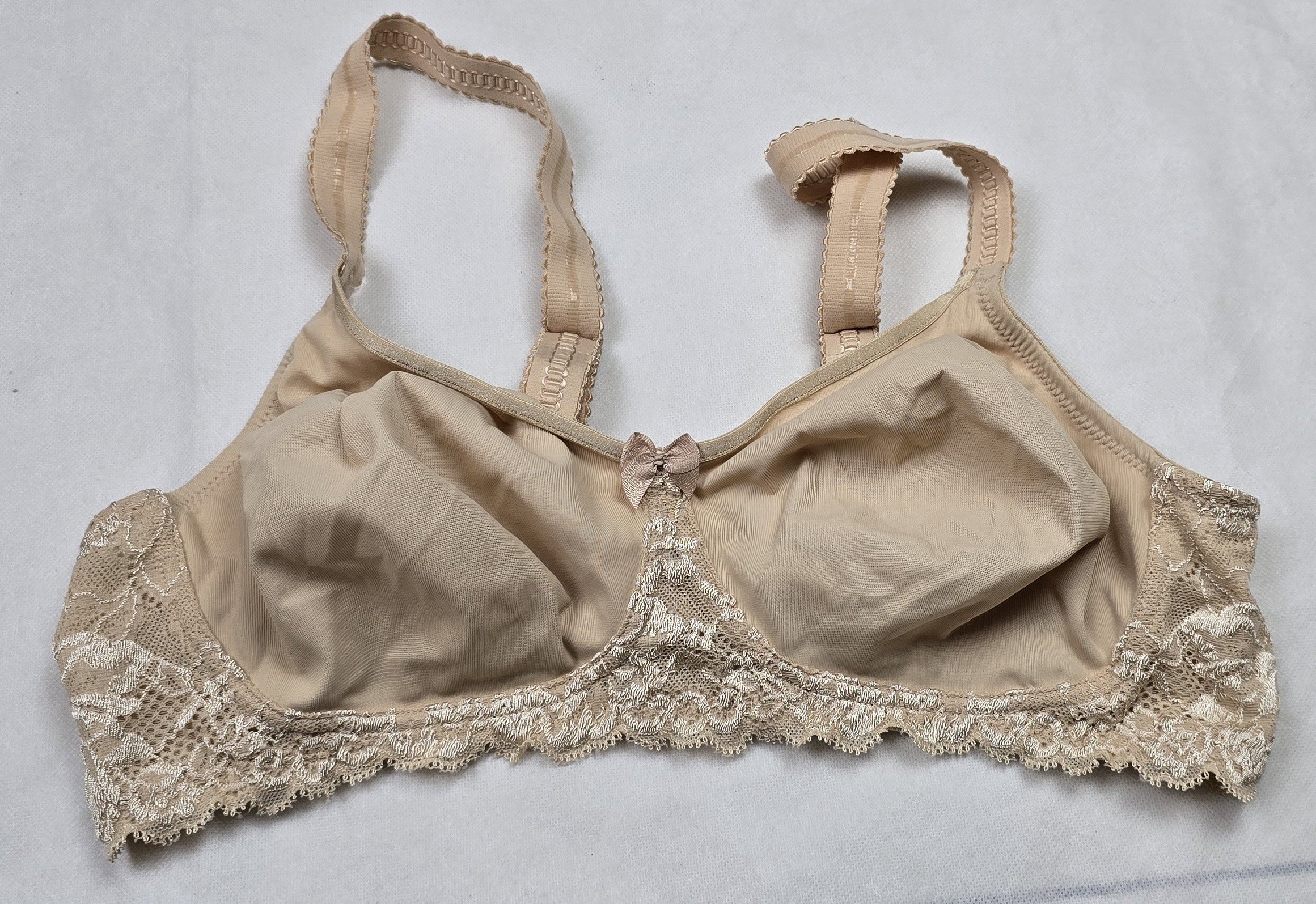 M&S Non-Wired Lace Wing Non-Padded Bra