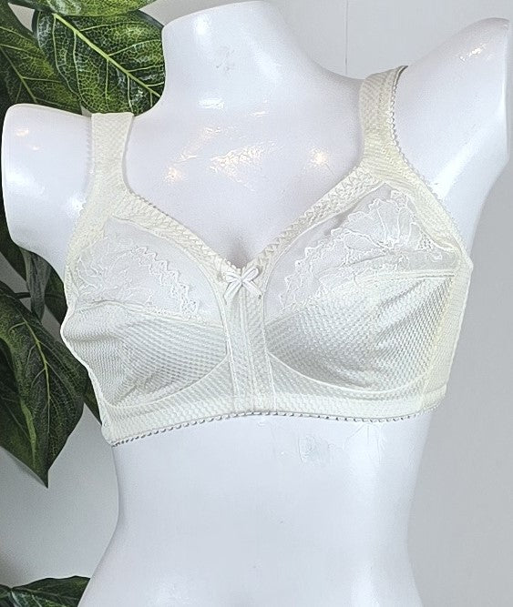 M&S Total Support Non-Wired Floral Lace Bra