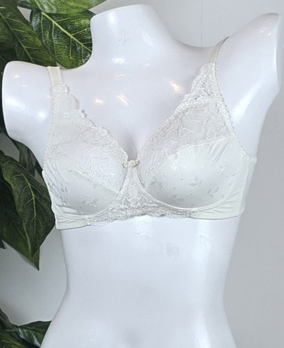 M&S Underwired Full Cup Non-Padded Bra