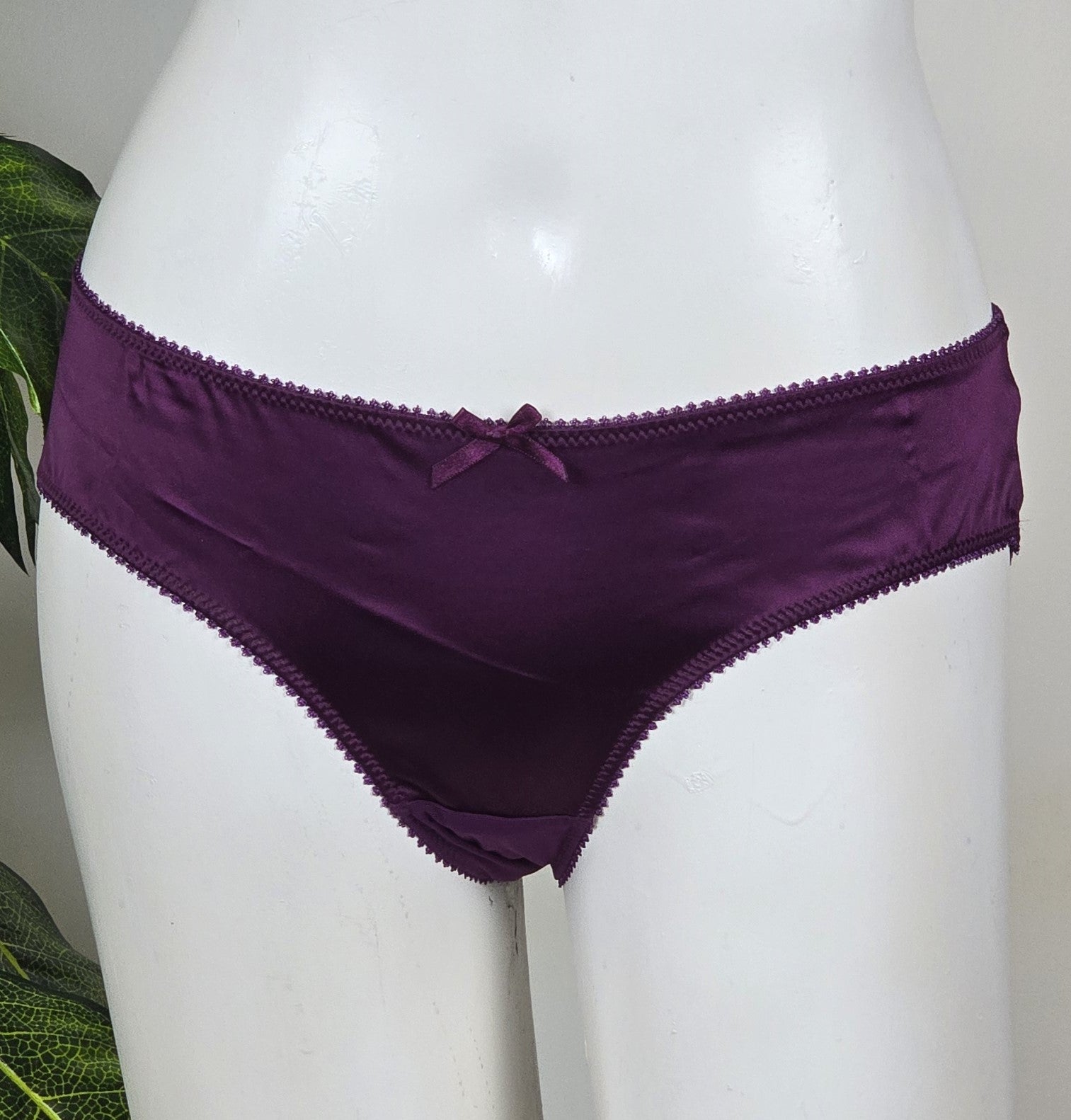 Ann Summers Supersmooth Instant Boob Job Matching Purple Short