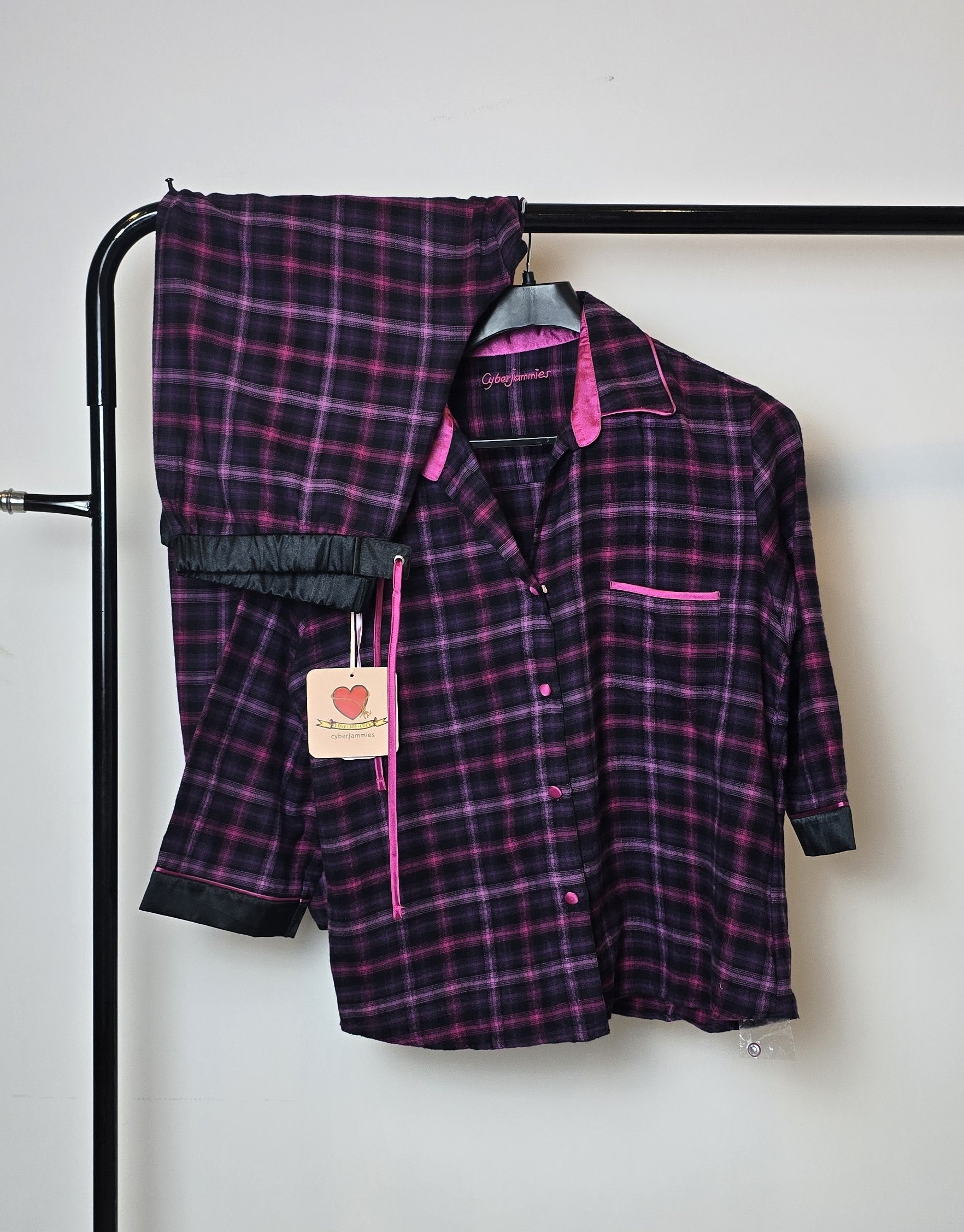 Cyber jammies BLK Tartan Chk PJS